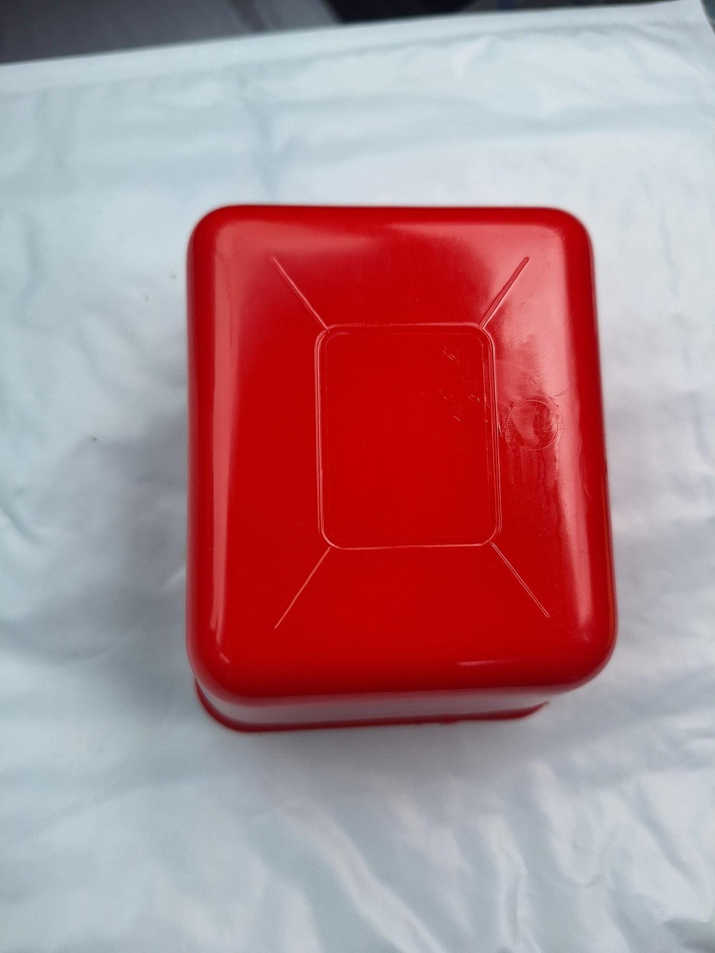 COMEDEROS PARA GALLOS , GALLINAS , POLLOS ,AVES 20 16oz  COLOR ROJO